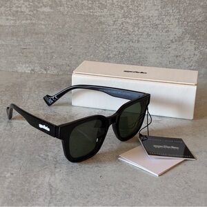 Szade “Ellis” Recycled Polarized Sunglasses – Black | NWT